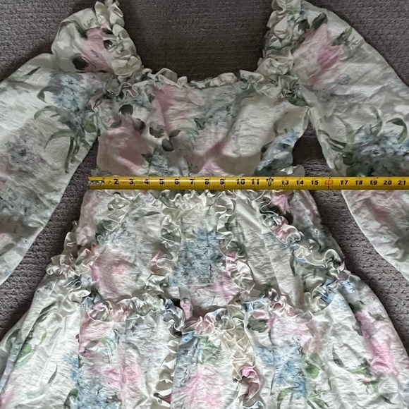 Needle and Thread floral gown NWOT🤍🤍🤍 - Picture 14 of 14